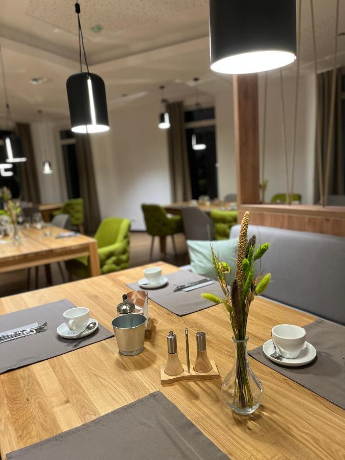 Knotenpunkt 3*